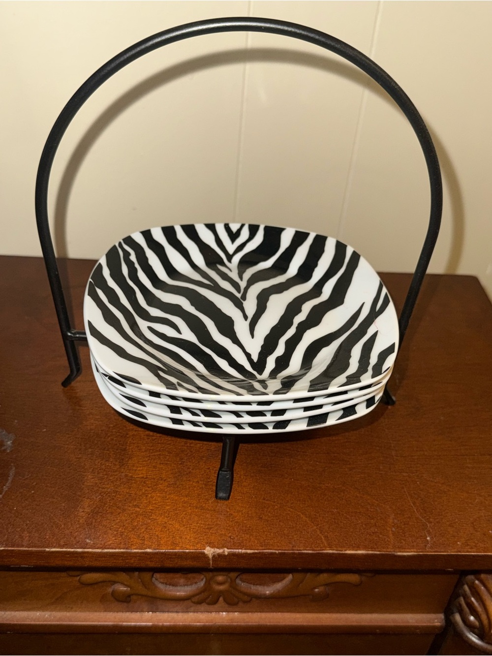 Roscher Zebra Print Ceramic Appetizer Plates Metal Carrying Stand Set of 4